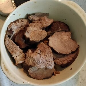 簡単&しっとり☆豚肉の紅茶煮